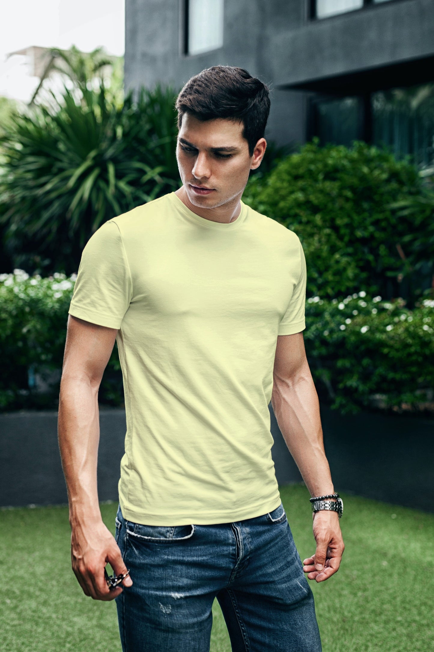 Round Neck T- Shirt 180GSM - ELDA