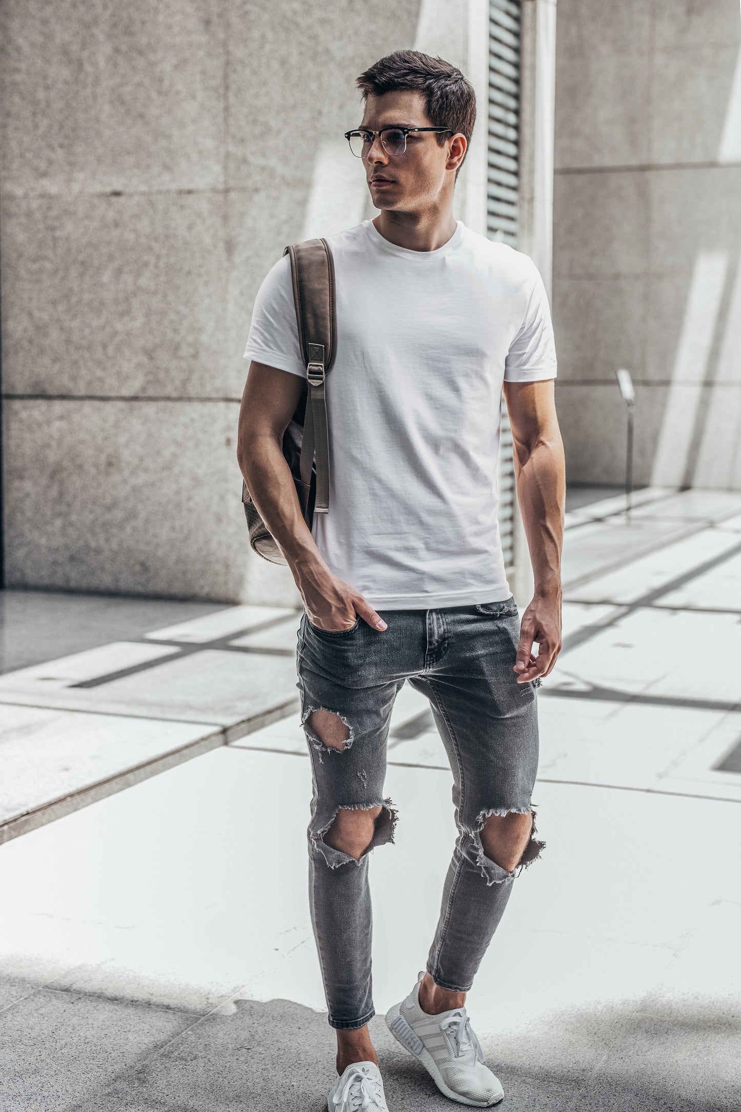 Round Neck T- Shirt 180GSM - ELDA